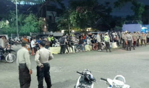 Mahasiswa Serbu Kantor DPP Demokrat