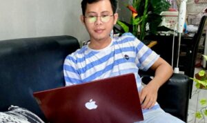 Heidi Kristian Repi Luncurkan Buku Pamit Ketika Purnama
