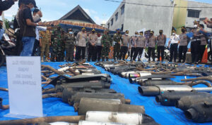 Polisi Musnahkan Ratusan Knalpot Racing
