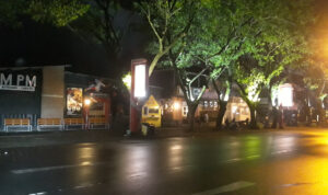 Kafe dan Hiburan Malam Diingatkan Jam Operasional