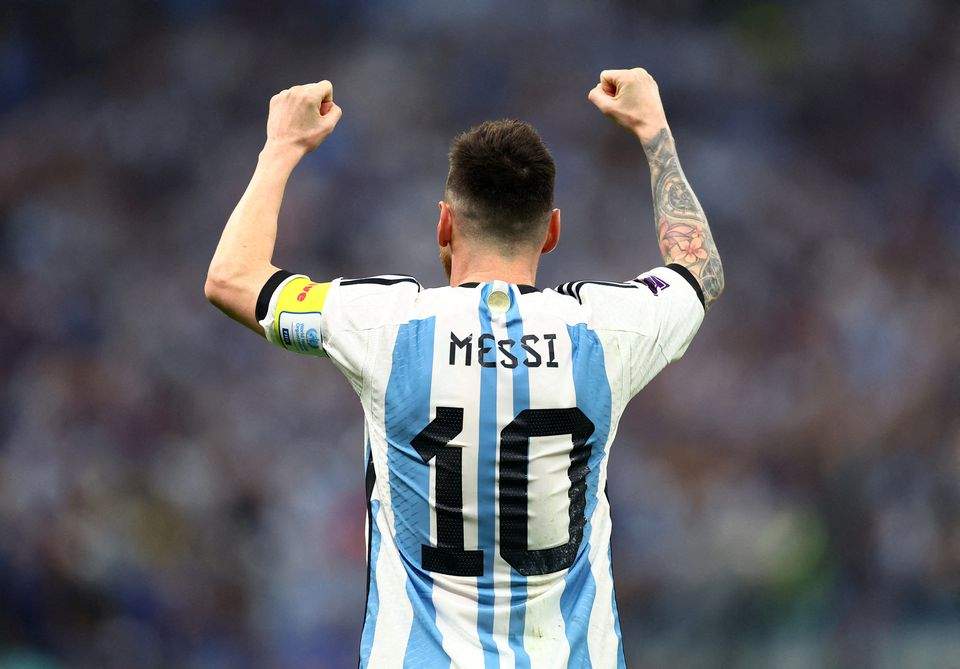 Review: Magis Messi Patahkan Prediksi