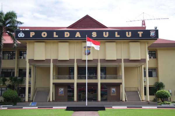 Kapolri Rombak Polda Sulut, 5 Polwan Jabat Kapolres