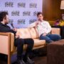 Carlsen kembali ke Kejuaraan Dunia Catur Kilat 2024 dengan Jins