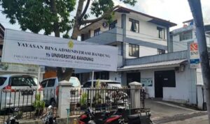 Universitas Bandung Terancam Tutup karena Masalah Keuangan