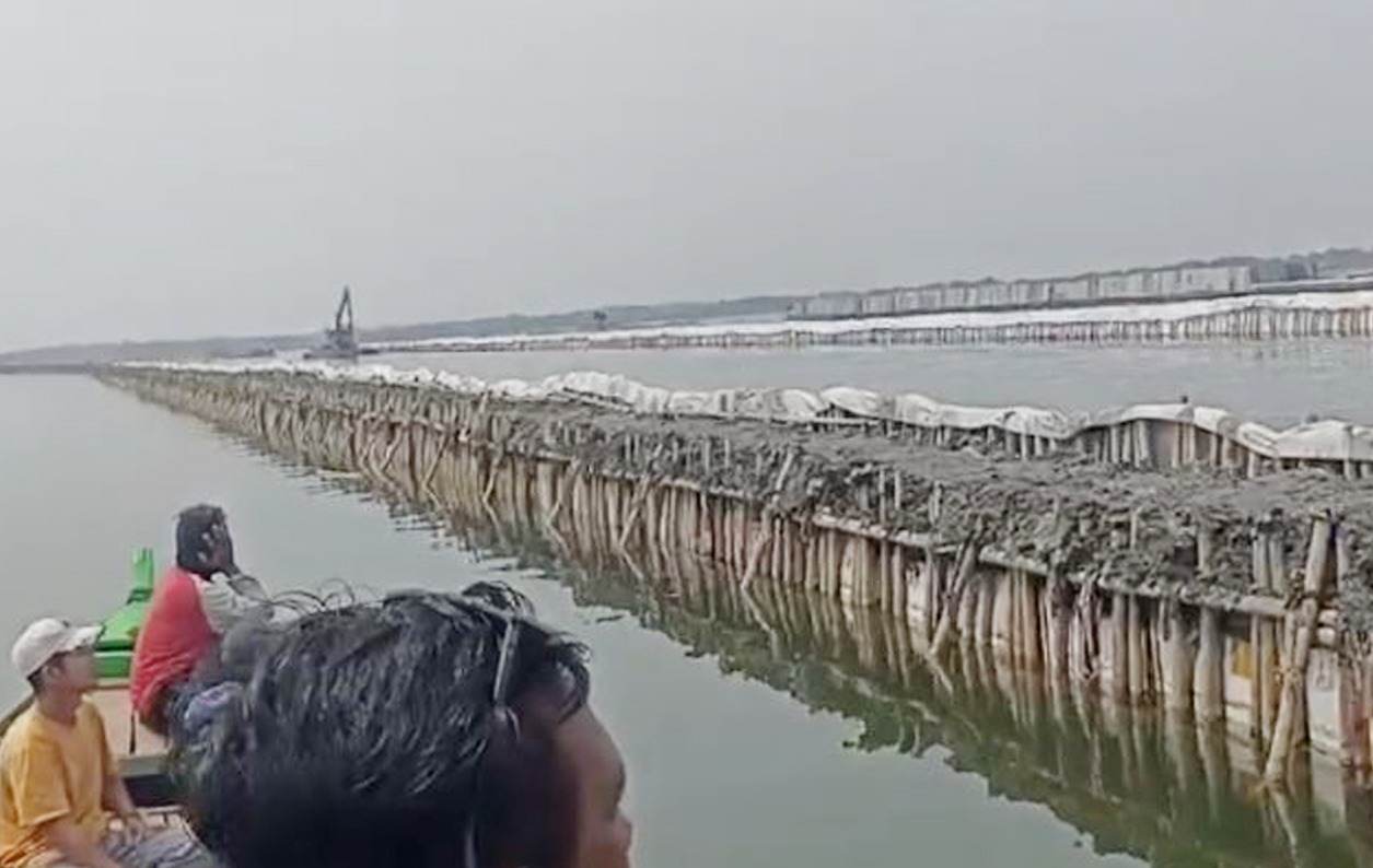 Nusron Wahid Benarkan Pagar Laut 30,16 Km Miliki Sertifikat