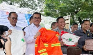 Kemendag Sita Baju Bekas Impor Ilegal Senilai Rp8 Miliar