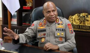 Profil Gubernur Papua 2025-2030 Mathius Fakhiri