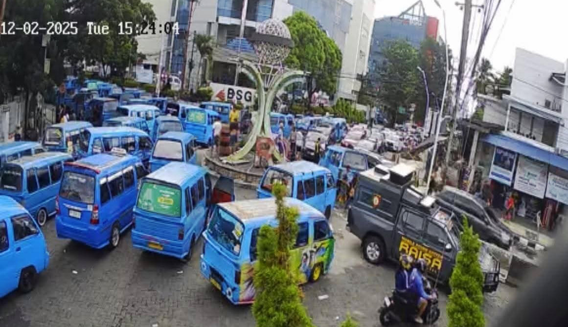 Ini Tuntutan Sopir Mikro yang Menolak Kehadiran Bus Trans Manado