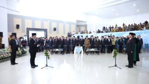 Resmi Dilantik Jadi Sekprov Sulut, Ini Pesan Gubernur YSK Kepada Tahlis Gallang