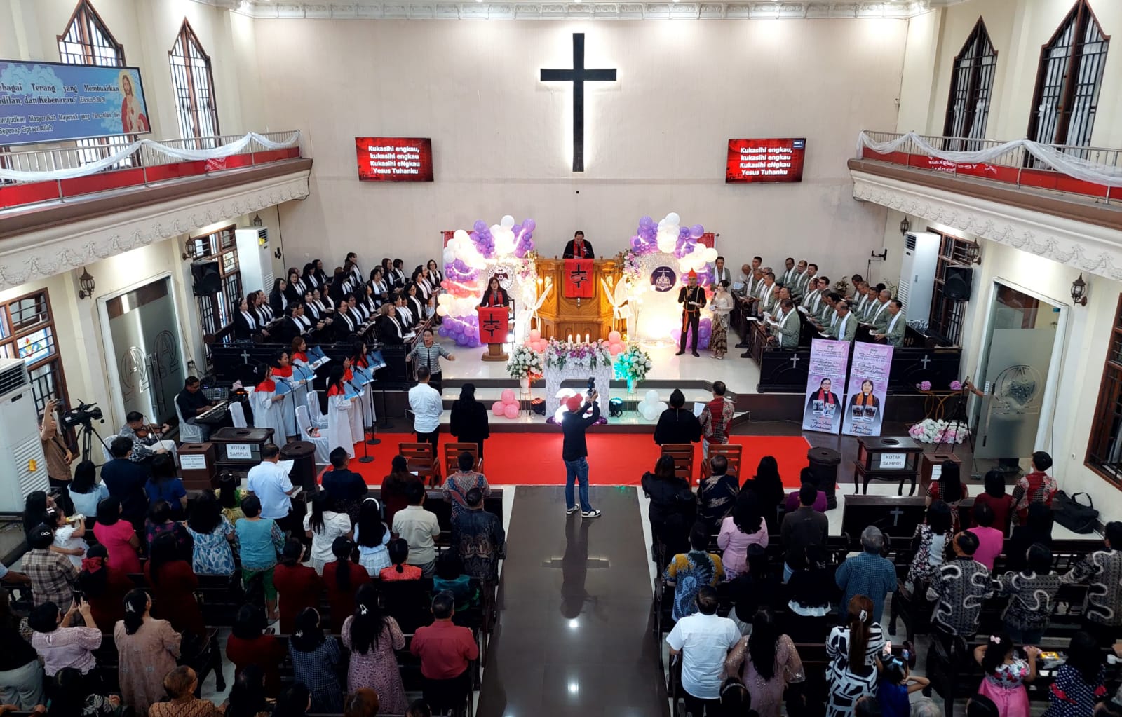 Momen Syukur HUT ke 29 Jemaat GMIM Kharisma Buha Manado    