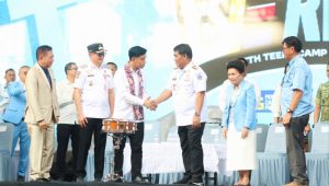 Dinilai Berhasil Membangun Sulut, Wapres Gibran Puji Kepemimpinan Gubernur YSK di Hadapan Puluhan Ribu Peserta Perkemahan Pemuda GPDI